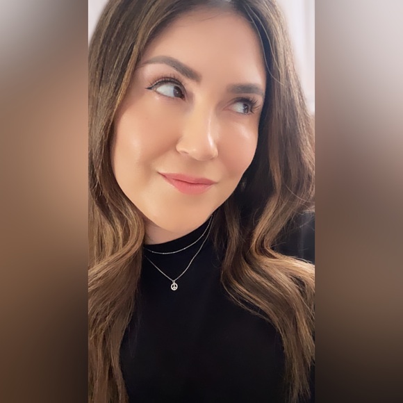 Welcome to Lily & Gypsy boutique - Picture 3 of 3